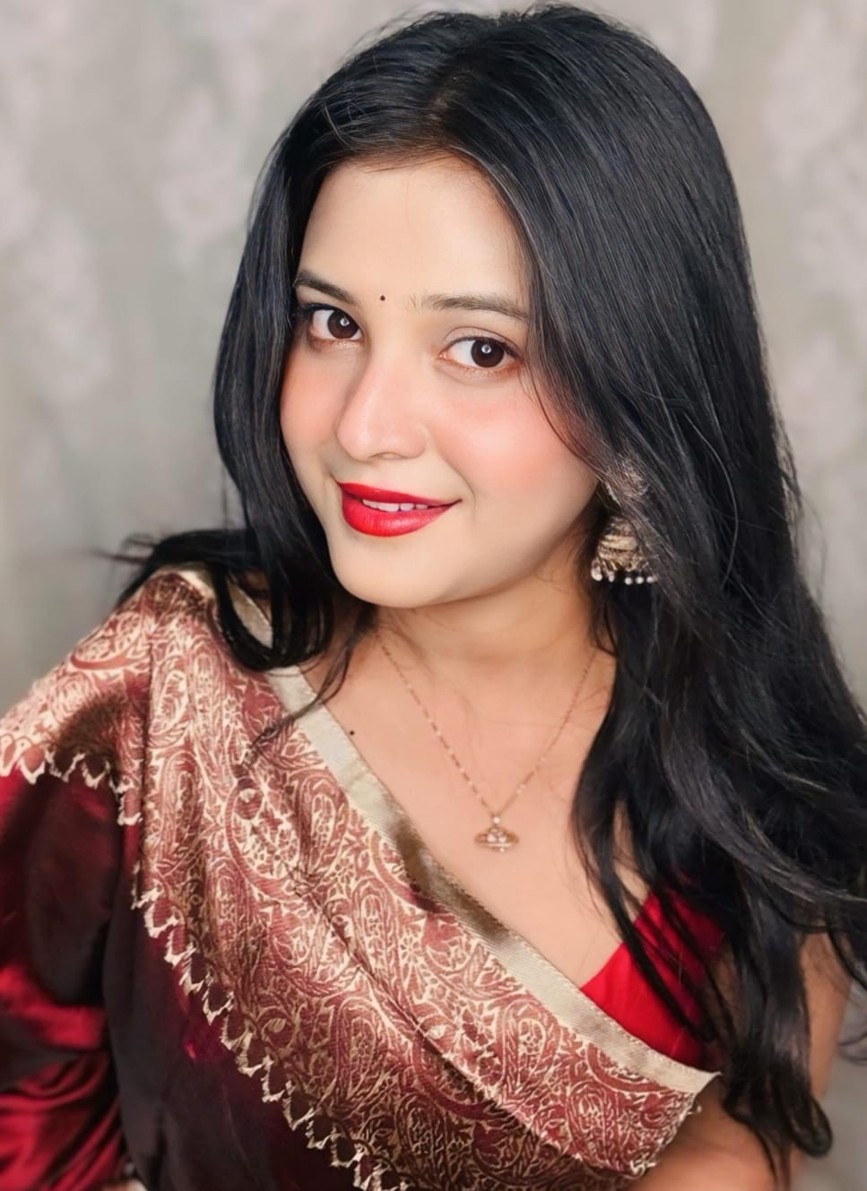 ছেলের বিয়ে করা মা